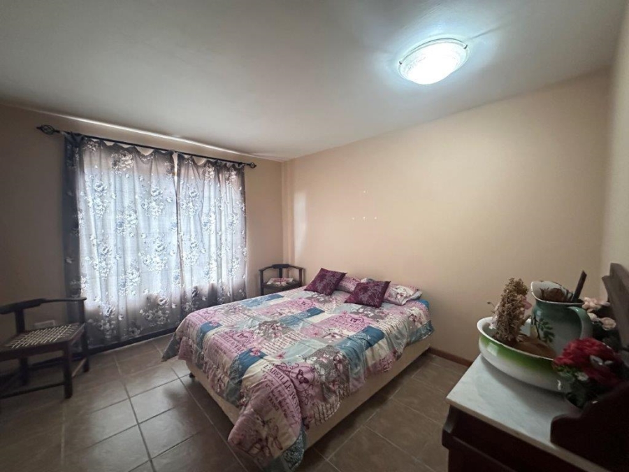 5 Bedroom Property for Sale in Stilbaai Wes Western Cape